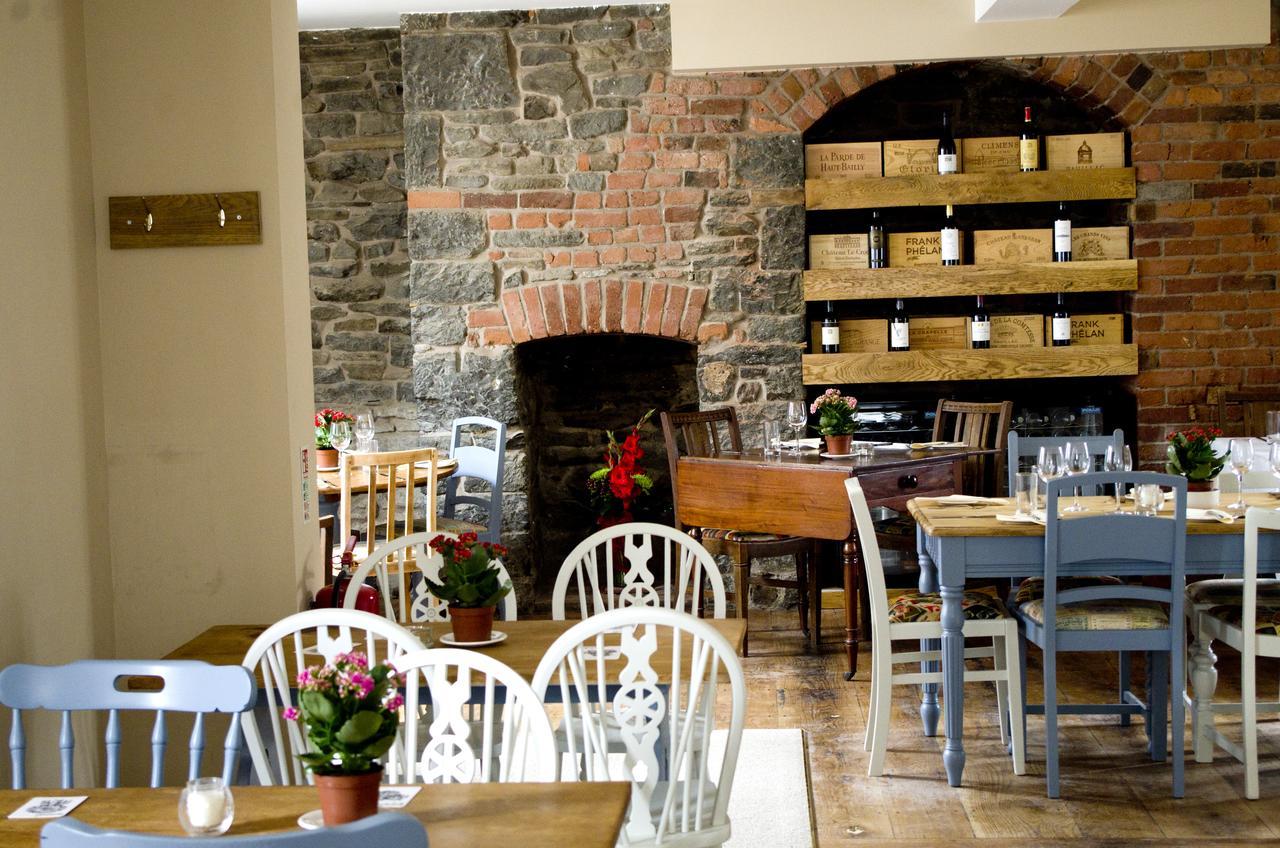 Bed and Breakfast The Red Lion à Knighton  Extérieur photo