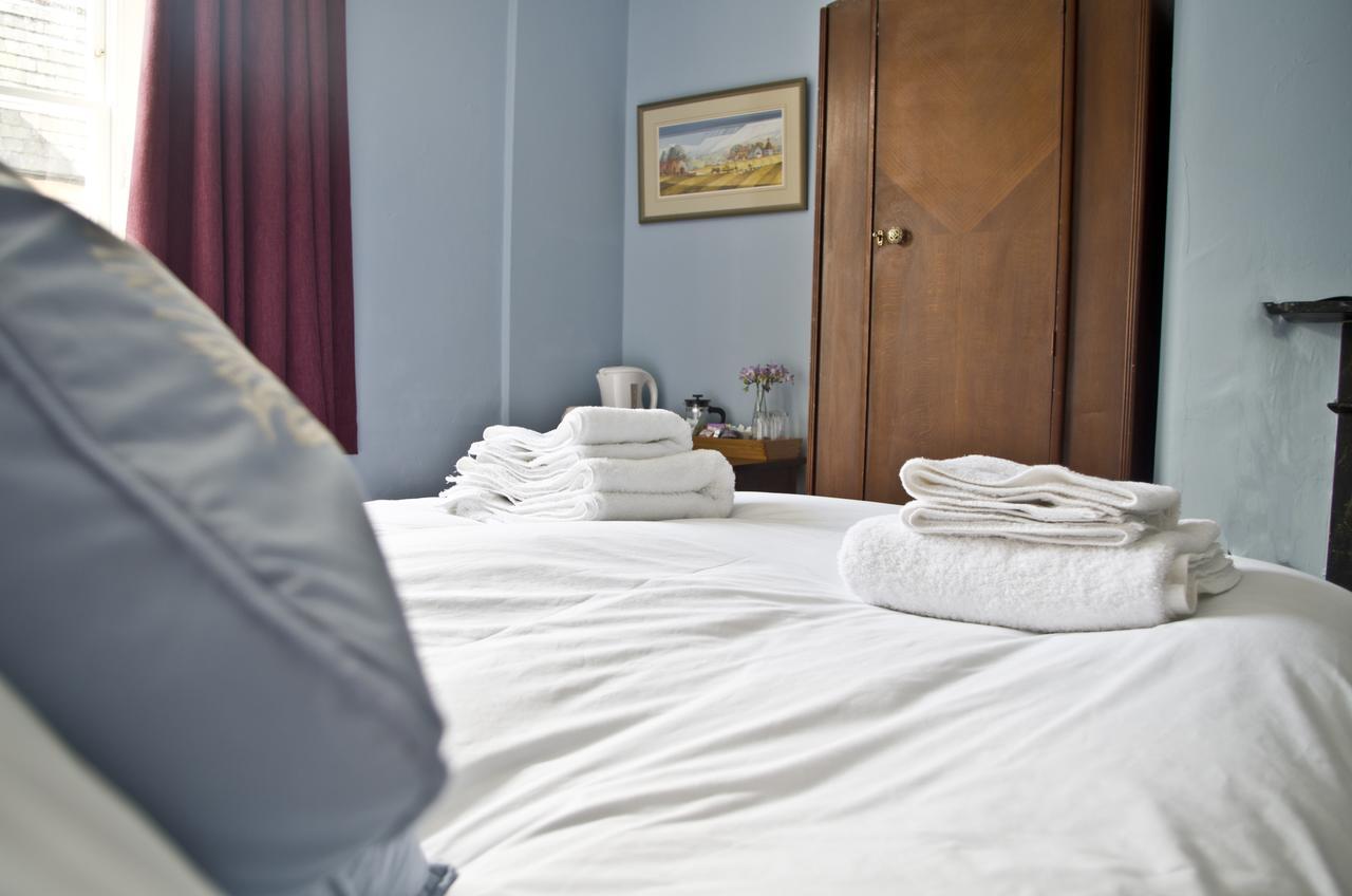 Bed and Breakfast The Red Lion à Knighton  Extérieur photo